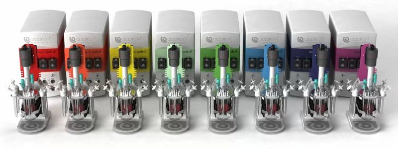 [Translate to Deutsch:] Mini bioreactors MiniBio